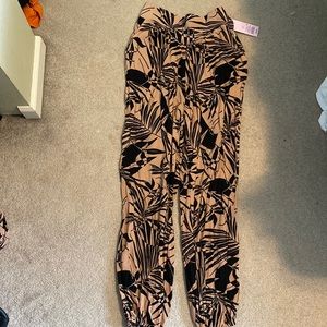 WILD FABLE FLORAL TROPICAL PANTS NWT